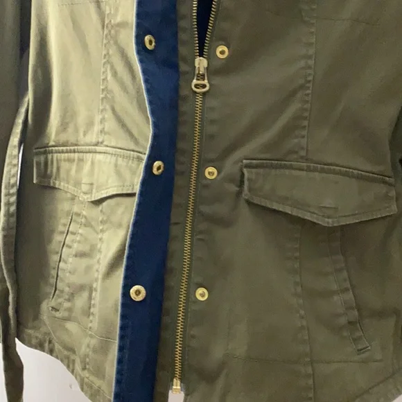 24. Tommy Hilfiger | Olive Green Utility Jacket with Hood - Picture 8 of 17